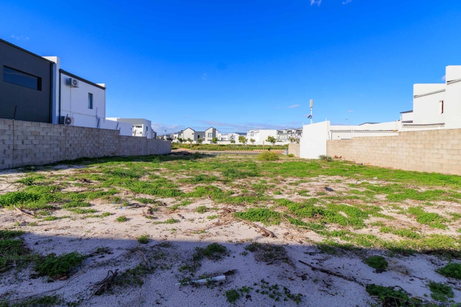 0 Bedroom Property for Sale in Sandown Western Cape